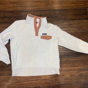Patagonia women’s waffle pullover - size large